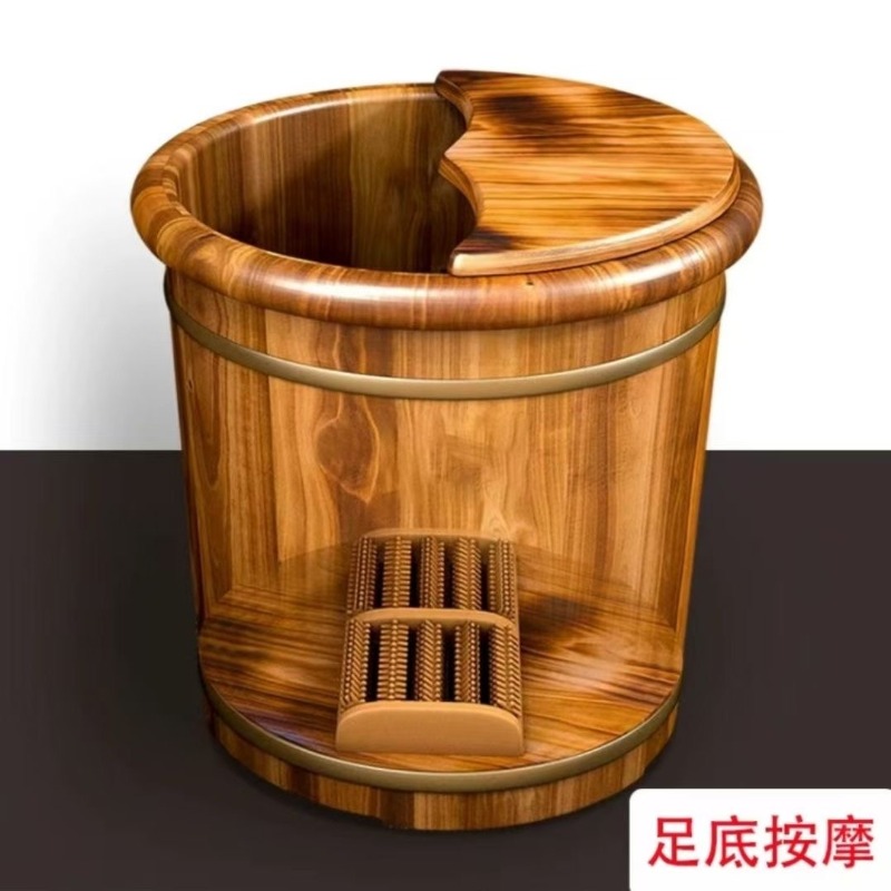 木製足浸しバケツ、無垢材のふくらはぎまで浸る足湯浴槽、蓋付き - Spa & Wellness Hotel Diamond Ustroń のレビューと価格